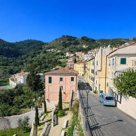 Borgo & Terrazza - Le Di Rio Appartement Rio dellʼElba